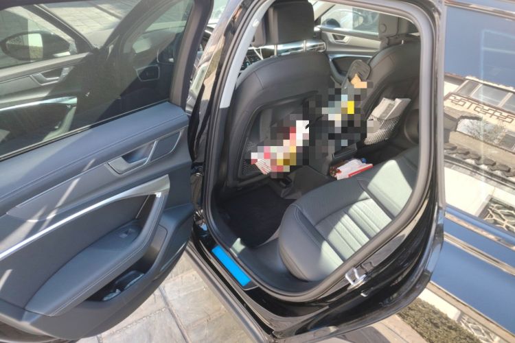 Used Audi A6 2024 allroad quattro 55 TFSI Prestige Off-Road Model
