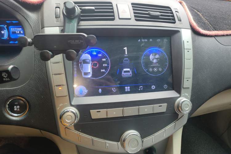 Used BYD S6 2014 2.0L Manual Luxury 5-Seater