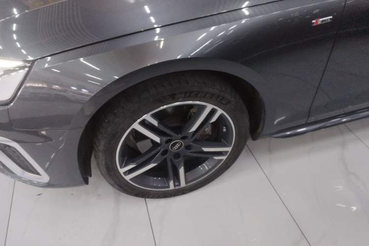 Used Audi A4L 2022 40 TFSI Fashion Dynamic Model
