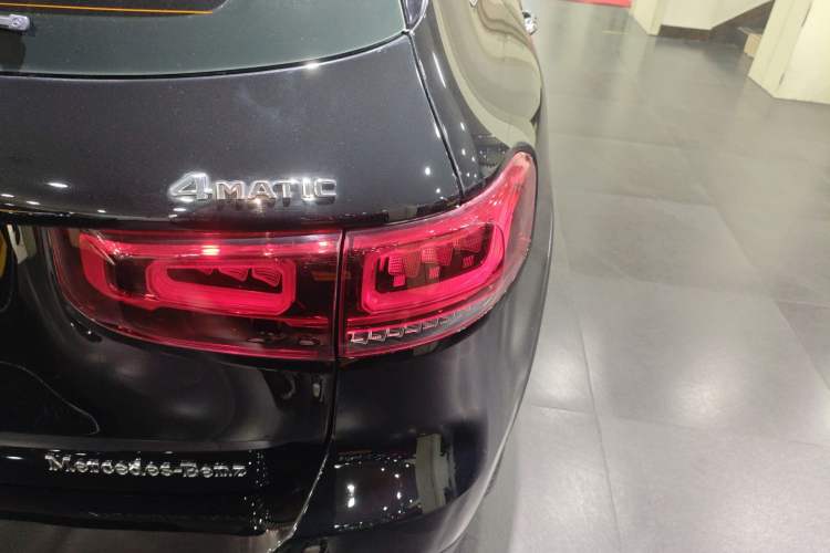 Used Mercedes-Benz GLB 2022 Updated GLB 200 Fashion Edition
