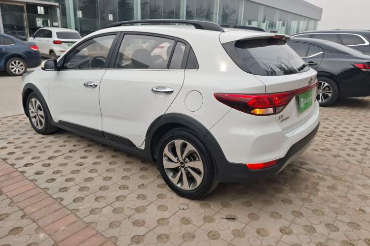 Used Kia KX Cross 2017 1.4L AT GLS
