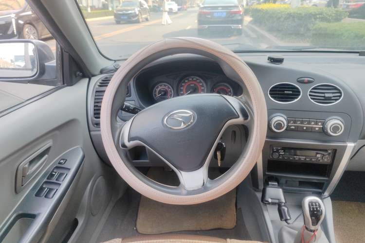 Used Soueast V3 Lingyue 2011 1.5L Manual Upgrade Edition Steering Wheel