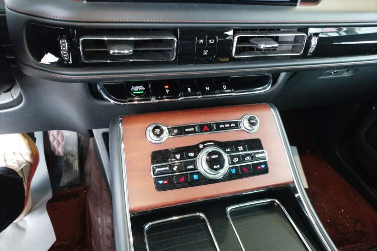 Used Lincoln Aviator 2021 3.0T V6 Four-Wheel Drive Luxury Edition