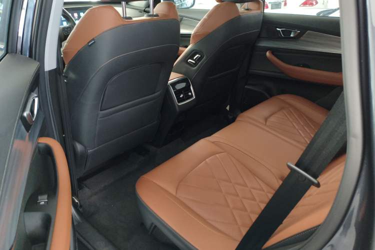 Used Chery Tiggo 8 PLUS 2022 Kunpeng Edition 390TGDI DCT Luxury Version