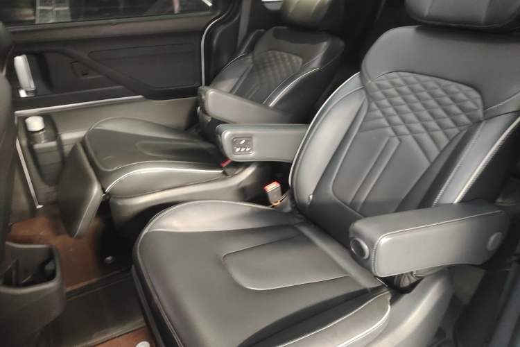 Used Hyundai Custo 2024 270TGDi TOP Smart Luxury Flagship Edition
