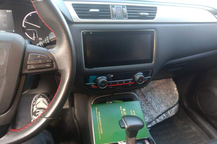 Used Qoros 5 2018 1.6T Automatic Prestige Model
