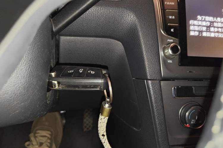 Used Volkswagen Golf 2014 1.4TSI Automatic Comfort Model Vehicle Key