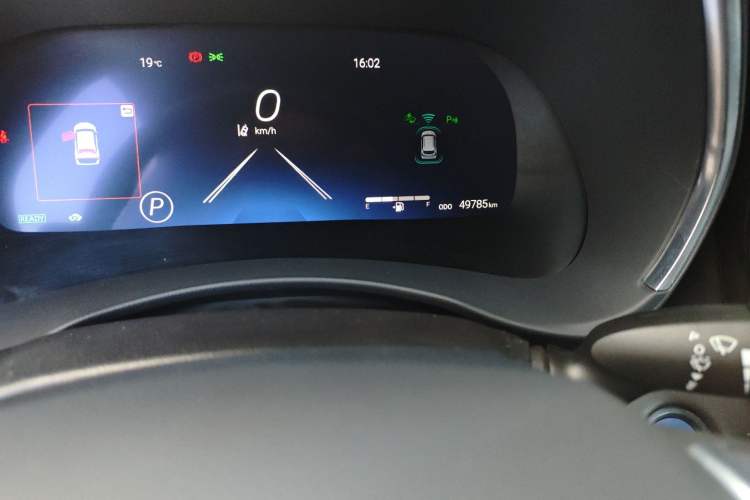 Used Toyota Crown Kluger 2021 2.5L HEV Four-Wheel Drive Premium Edition Odometer Close Up