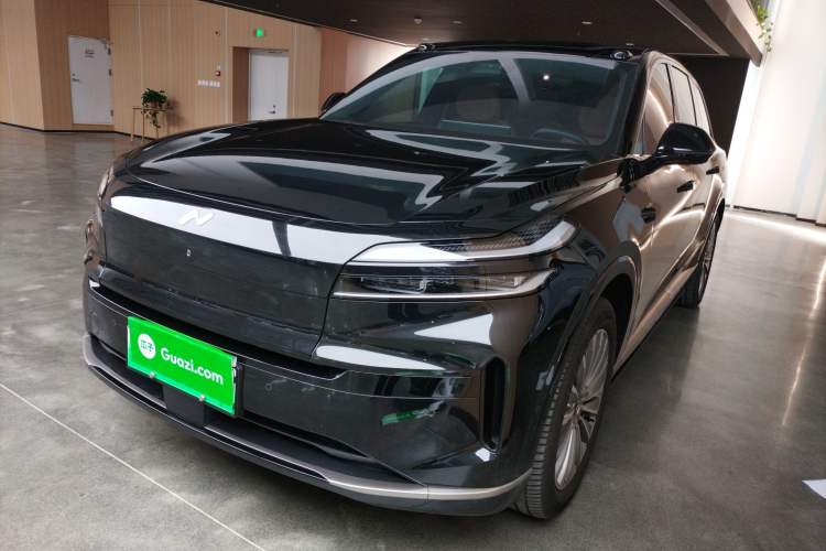 Used ONVO Luxeed L90 2025 Model—Ultra Six-Seater Version