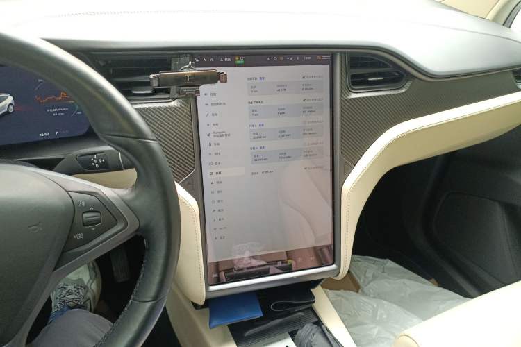 Used Tesla Model X 2016 X 75D Audio And AC Panel