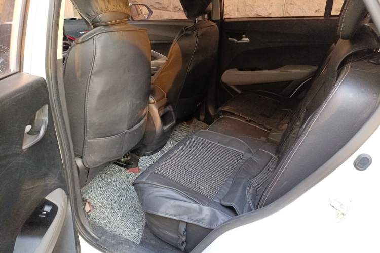 Used Baojun 510 2017 1.5L Manual Fashion Model