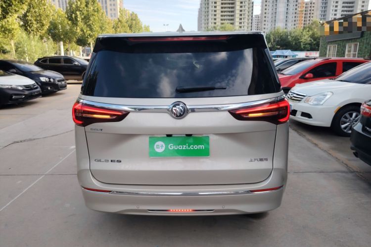 Used Buick GL8 2022 ES Landtrek 653T Luxury Edition