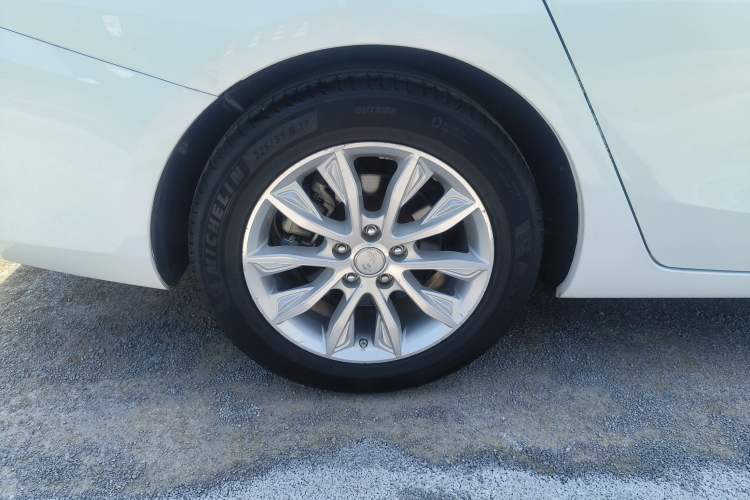 Used Hongqi H5 2019 30TD Dynamic Edition Right Rear Wheel Hub