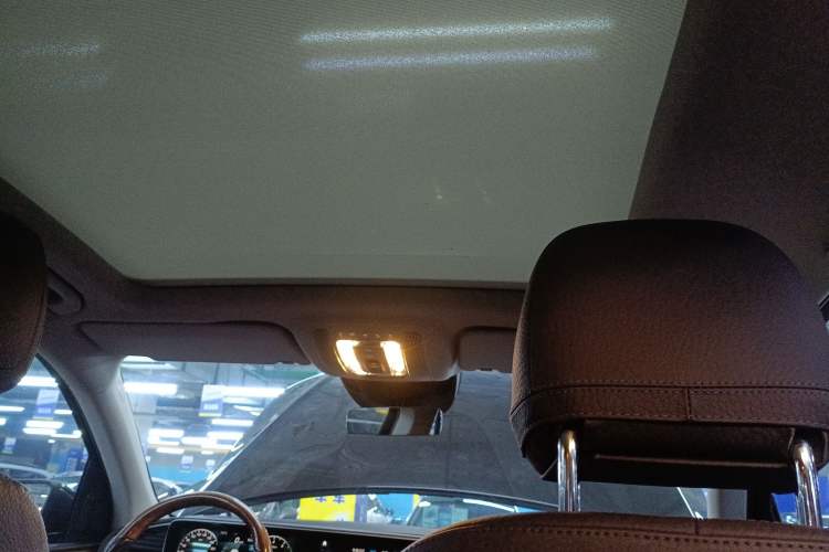 Used Mercedes-Benz GLS 2023 Second Facelift GLS 450 4MATIC Luxury Edition
