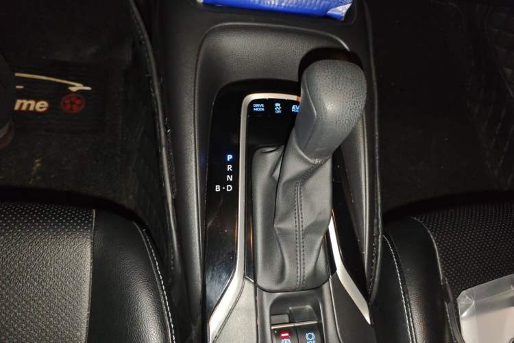 Used Toyota Levin 2022 Dual-Motor 1.8H E-CVT Leading Edition
