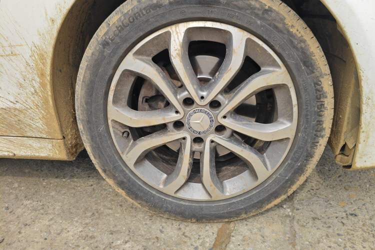 Used Mercedes-Benz C-Class 2015 Restyled C 180 L Sport Edition
