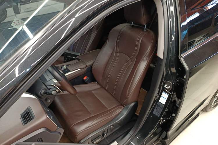 Used Lexus RX 2021 300 Four-Wheel Drive Special Edition
