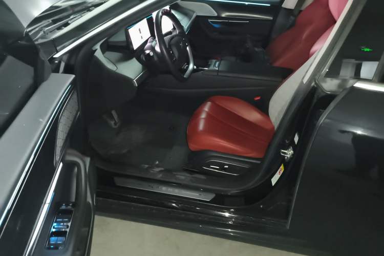 Used XPeng P7 2020 670E
