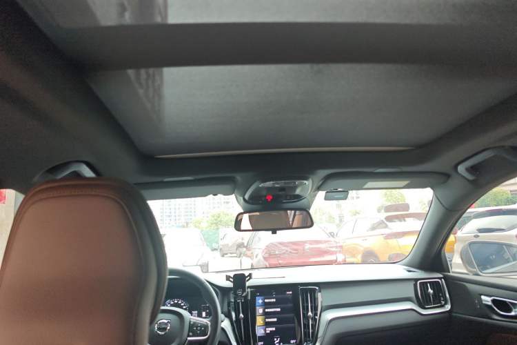 Used Volvo S60 2021 T4 Zhiyi Luxury Edition