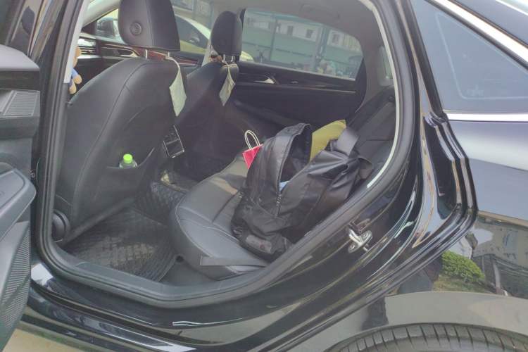 Used Volkswagen Passat 2024 280TSI Business Edition
