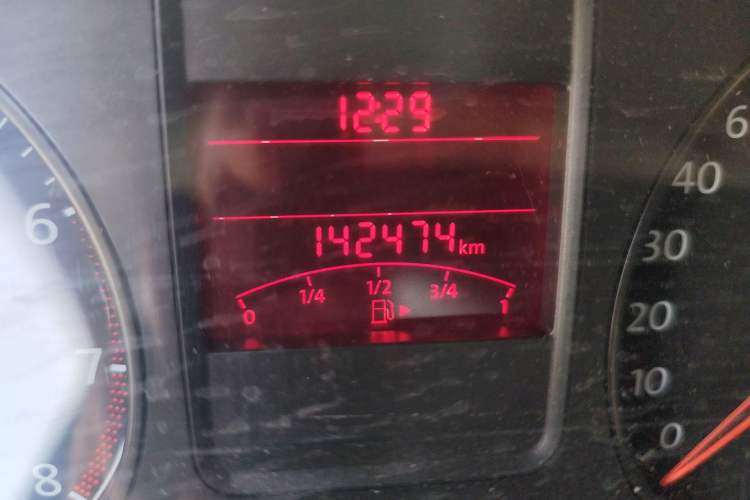 Used Volkswagen Polo 2011 1.6L Manual ZhiShang Edition