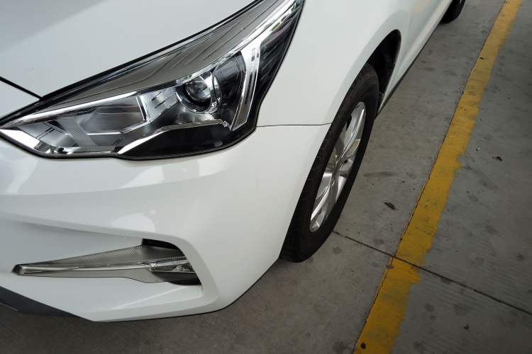 Used Haval M6 2018 Revised Version 1.5T DCT Two-Wheel Drive Elite Edition