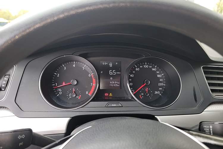 Used Volkswagen Lamando 2015 230TSI DSG Fashion Edition
