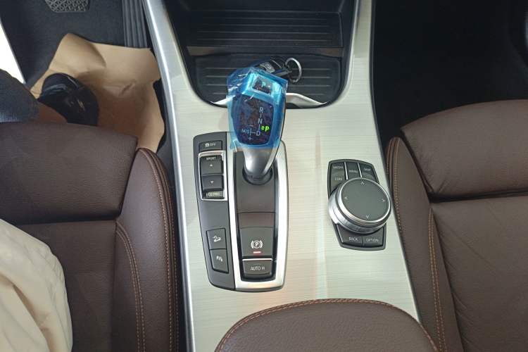 Used BMW X4 2016 xDrive20i M Sport Edition Gear Lever