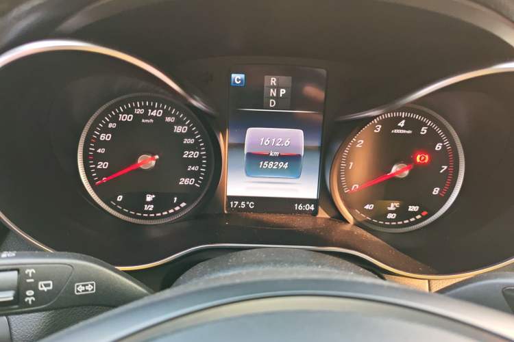 Used Mercedes-Benz GLC 2019 GLC 260 L 4MATIC Dynamic Model