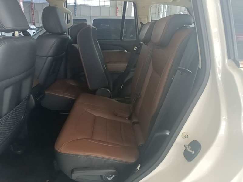 Used Haval H9 2016 2.0T Four-Wheel Drive Luxury 7-Seater — 16