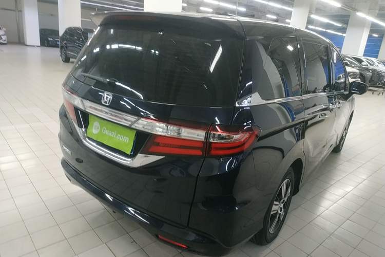 Used Honda Odyssey 2015 Revised Version 2.4L Comfort Edition
