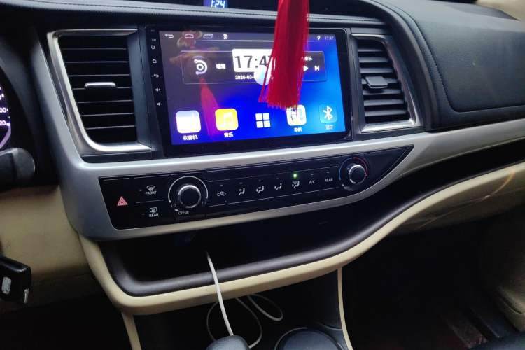 Used Toyota Highlander 2018 2.0T Two-Wheel Drive Elite Version 5 Seats China VI Standard
