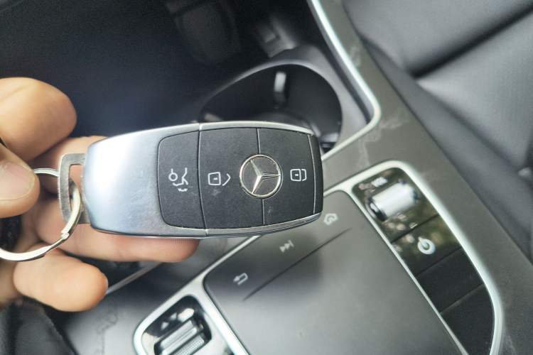 Used Mercedes-Benz C-Class 2021 C 200 L Fashion Edition Sport Version Vehicle Key
