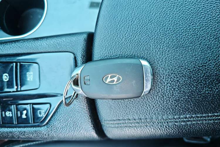 Used Hyundai Santa Fe 2020 380 TGDi Automatic Two-Wheel Drive GLS Luxury Edition
