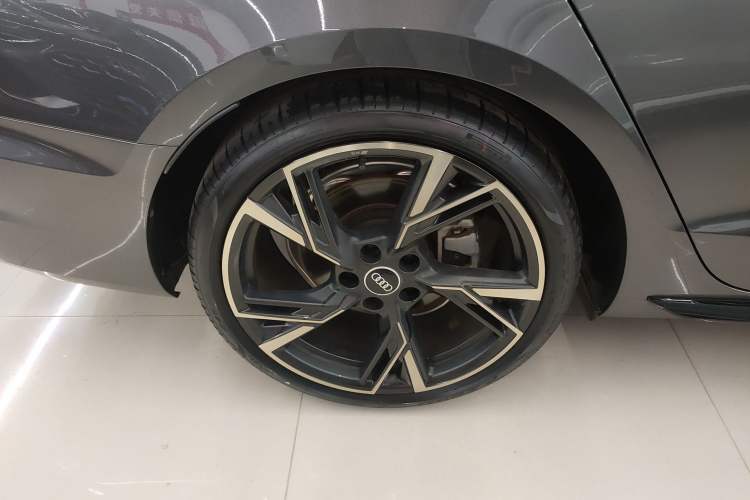 Used Audi A4L 2024 40 TFSI quattro RS Performance Package
