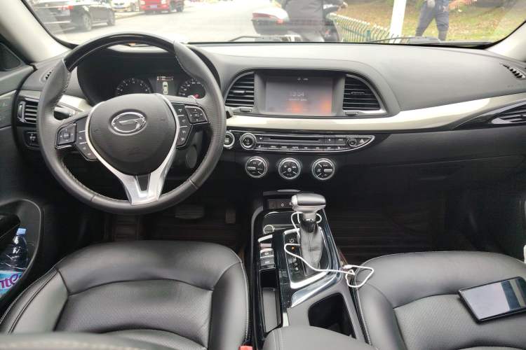 Used GAC Trumpchi GA6 2016 235T DCT Luxury Edition Center Console