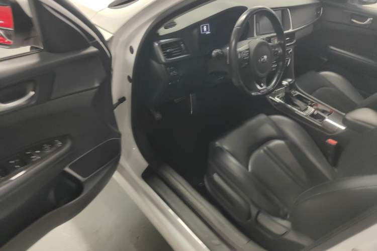 Used Kia K5 2016 1.6T Automatic LUX