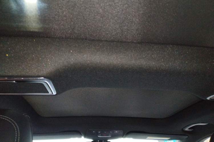 Used Mercedes-Benz GLC 2019 GLC 260 L 4MATIC Dynamic Model