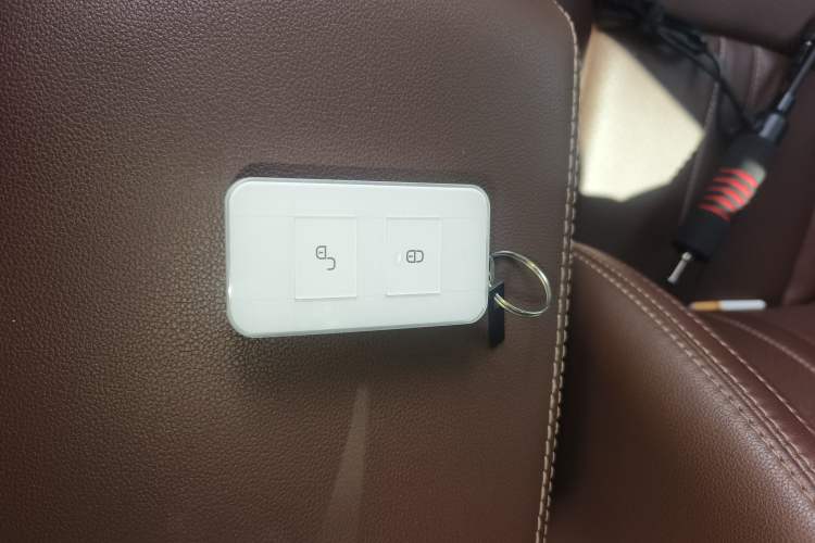 Used BYD Tang New Energy 2015 2.0T Four-Wheel Drive Prestige Version