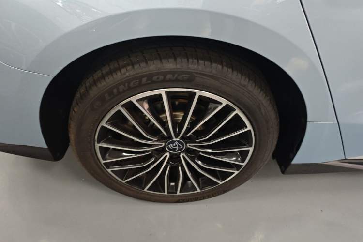 Used BYD Han 2023 DM-i Champion Edition 121KM Prestige Model