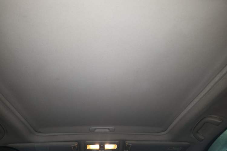 Used Subaru Forester 2013 2.5i Automatic Luxury Edition Headliner