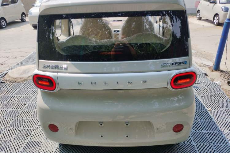 Used Wuling Hongguang MINIEV 2024 3rd Generation 215km Youth Edition