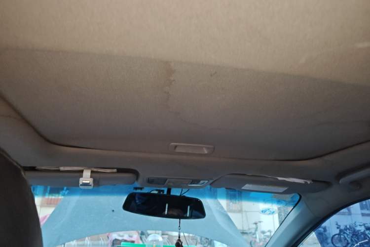 Used Honda Crider 2015 1.8L automatic luxury edition
