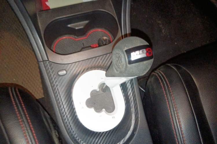 Used MG 3 2013 1.5L AMT Elite Edition Gear Lever