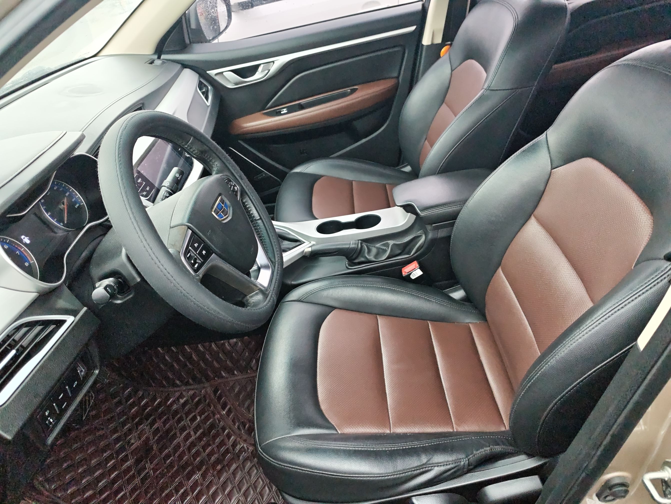 Interior delantero