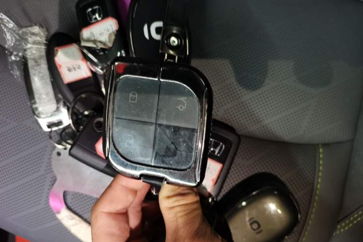 Used Lynk & Co 08 EM-P 2025 245km Ultra-Long Range Halo Vehicle Key