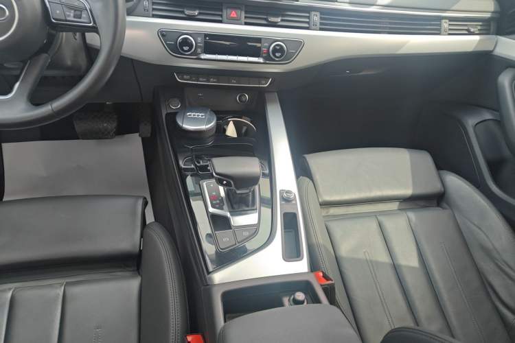 Used Audi A5 2022 Sportback 40 TFSI Fashionable and Dynamic Model
