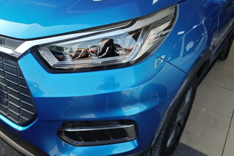 Used BYD Yuan New Energy 2019 EV535 Smart Connect Trendsetting Model Left Front Headlight