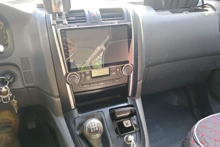 Used Jinbei Express 2020 2.0L Upgraded Version China VI Standard 6-Seater 1TZS