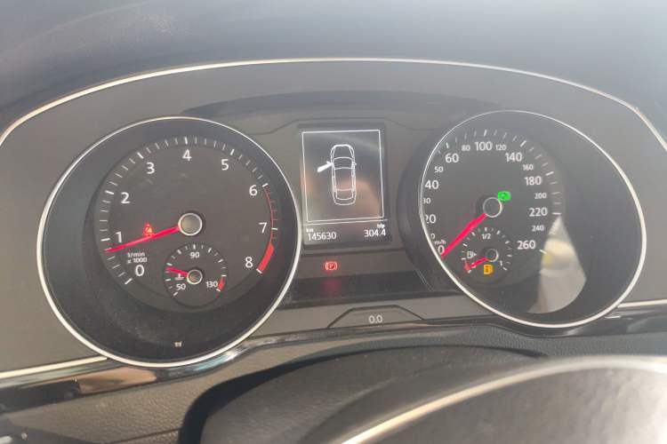 Used Volkswagen Magotan 2017 280TSI DSG Leading Edition Instrument Cluster